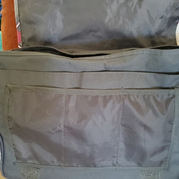 New  Quicksilver- Roxy Computer Bag/Satchel - Picture 4 of 6